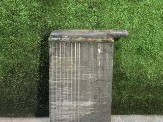 радиатор отопителя (печки) Volkswagen Passat B2 1987, 1.9 л., дизель, МКПП, хетчбэк 5 дв.