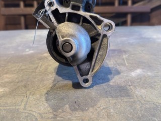 стартер Citroen AX 1 поколение 1990, 1.0 л., бензин, 0001112019, 0001112029, 0001112041, DRS3108, DRS3689, 25-1028, 25-1254, 25-3083, 9609313280, 11.139.404, AZD3515, LRS00671, LRS00737, LRS02106, 558098, 9618725080, 9633292480, 9648644680, 9658308780, 97530824, 432591, 436062, 455748, 455955, D6G3, D6RA100, D6RA37, D6RA57, D6RA571, D6RA572, D7E16, D7E2, D7E23, D7E25, D7E5, ND131, ND212, TS8E2, VS272