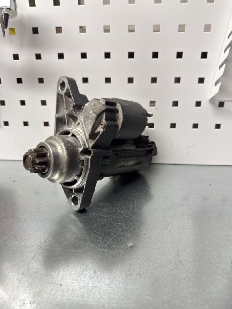 стартер Audi A1 8X 2013, 1.2 л., бензин, 0001120406, 0001120407, 0986020290, DRT0290, DRT0290N, 25-3221, 915101A, 9999984, 438172, 458214, D6GS12, 02T911023R, 02T911023S, 02T911024A - фото №1