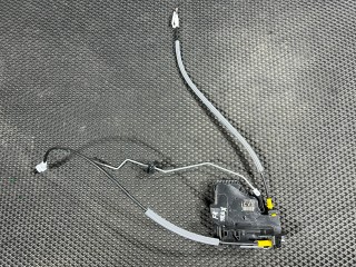 замок двери передней правой Chevrolet Trax 2 поколение 2023, 1.2 л., бензин, АКПП, внедорожник 5 дв., 13553103, 13560676, 13527389, 13535170, 13540551