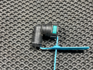 патрубок (трубопровод, шланг) Land Rover Discovery Sport 1 поколение 2018, АКПП, внедорожник 5 дв.