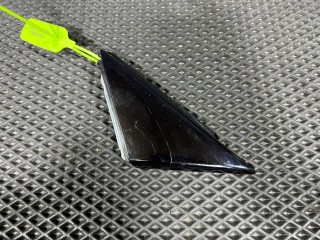 Треугольник двери Audi S4 B9 [рестайлинг] 2021, 3.0 л., CWGD, бензин, АКПП, седан, 8W0837637A