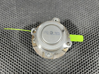 ступица передняя Jaguar XE 1 поколение X760 2017, 3.0 л., AJ 126, бензин, АКПП, седан, T2H42050, T2H2225, GX732C300CA