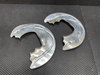 защитный кожух тормозного механизма Audi A5 F5 2017, 2.0 л., бензин, АКПП, лифтбэк, 8W0615311E, 8W0615312E