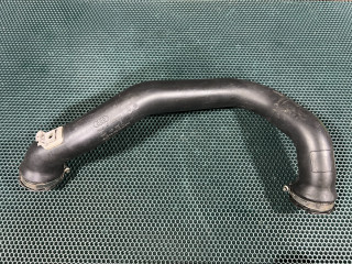 патрубок интеркулера Audi S4 B9 [рестайлинг] 2019, 3.0 л., CWGD, бензин, АКПП, седан, 8W0145673C