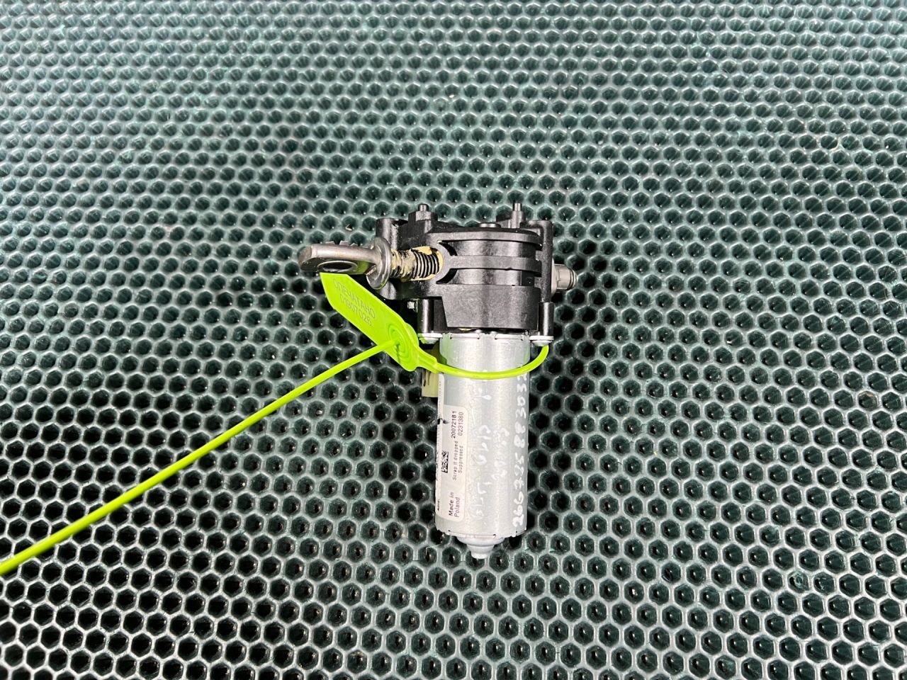 моторчик регулировки сиденья Mercedes-Benz GLB-Класс 1 поколение 2020, 2.0 л., бензин, АКПП, внедорожник 5 дв., J1-38186-48 - фото №1