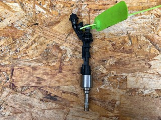 форсунка Land Rover Range Rover Sport 2 поколение 2013, 3.0 л., 306PS, бензин, АКПП, внедорожник 5 дв., LR079541, AJ813715, LR078959, LR105430, LR041652, LR041972, LR069895, DX23-9F593-AC, 0261500296