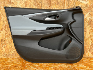 обшивка двери передняя левая Buick Envista 1 поколение 2024, 1.2 л., бензин, АКПП, внедорожник 5 дв., 42869040