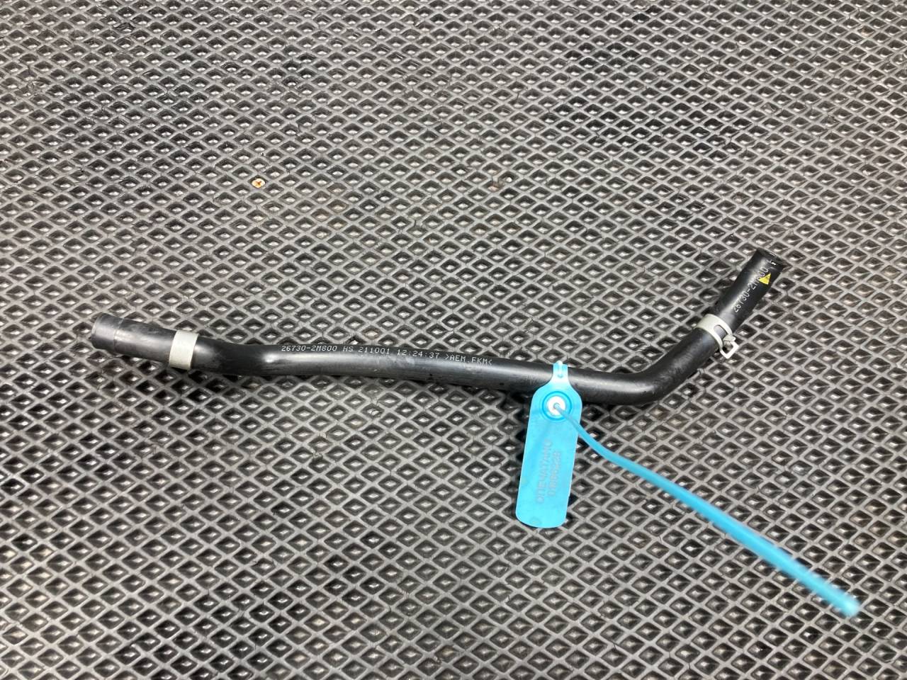 патрубок (трубопровод, шланг) Kia K5 3 поколение 2020, 1.6 л., G4FP, бензин, АКПП, 26730-2M800 - фото №1