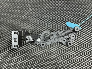 кронштейн (крепление) BMW 7 серия G11/G12 2017, 3.0 л., N55 B30 A, бензин, АКПП, седан, 51477343444, 7343444