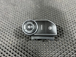 кнопки управления на руле Land Rover Range Rover Sport 2 поколение [рестайлинг] 2018, 3.0 л., 306PS, бензин, АКПП, внедорожник 5 дв., CPLA13D767DB, LR037451, LR071939, LR087485