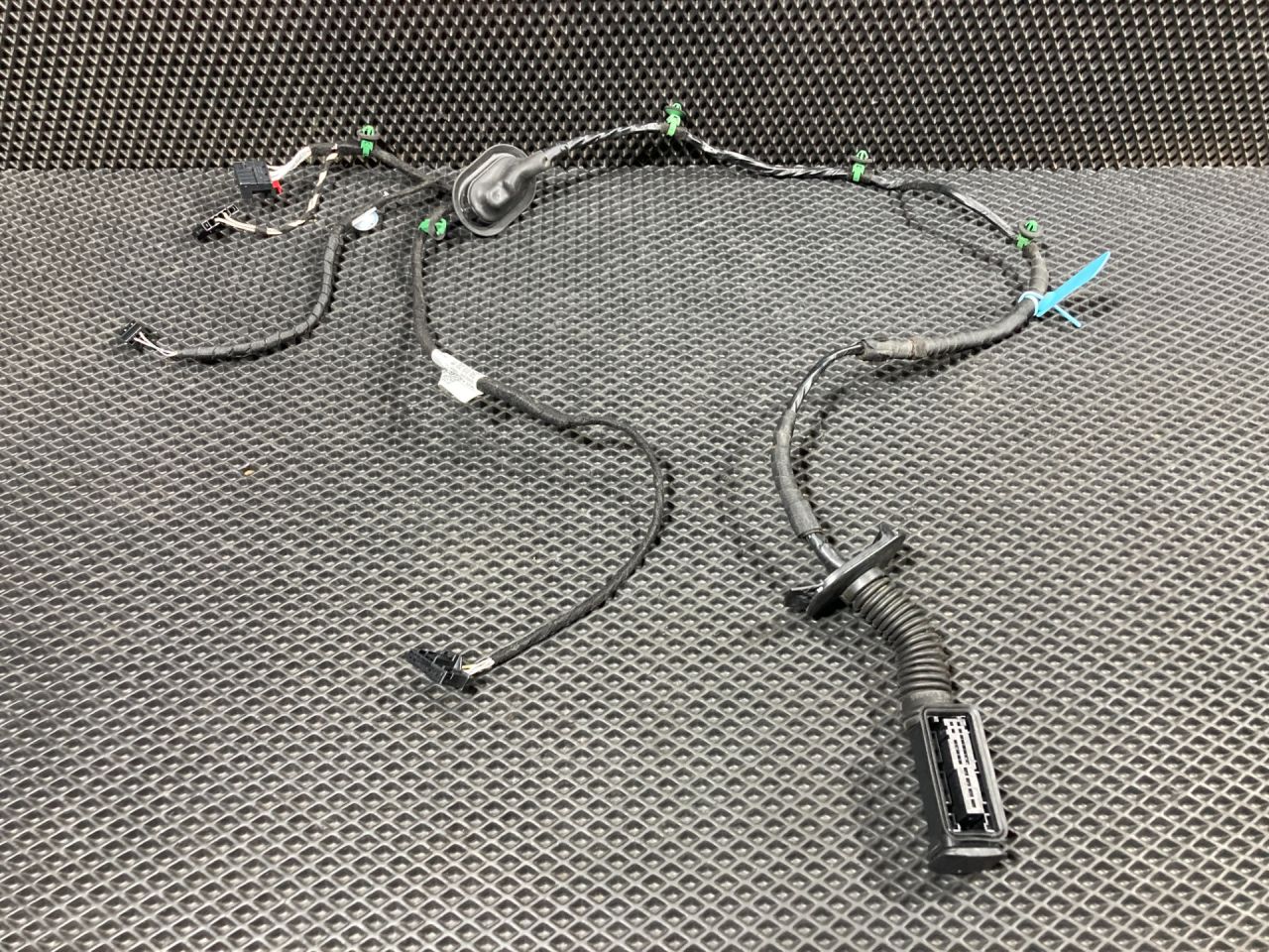 дверная проводка Volkswagen Taos 1 поколение 2021, 1.5 л., DNKA, бензин, АКПП, внедорожник 5 дв., 2GJ971694AD - фото №1