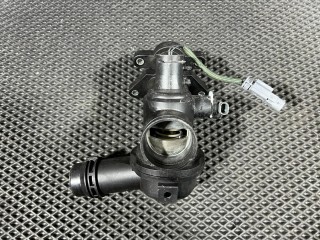 термостат Jaguar XE 1 поколение X760 2016, 3.0 л., бензин, АКПП, седан, H4P38575AE