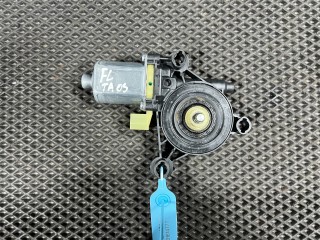 моторчик стеклоподъемника передний левый Volkswagen Taos 1 поколение 2023, 1.5 л., DNKA, бензин, АКПП, внедорожник 5 дв., передний привод, 2Q0959802B