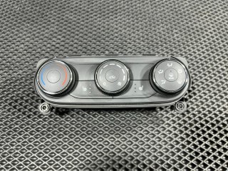 блок управления печки / климат-контроля Chevrolet Trax 2 поколение 2023, 1.2 л., бензин, АКПП, внедорожник 5 дв., 42864993, 42733710