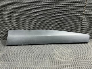 молдинг двери передней правой Chevrolet Trax 2 поколение 2024, 1.2 л., LIH, бензин, АКПП, внедорожник 5 дв., передний привод, 42811554