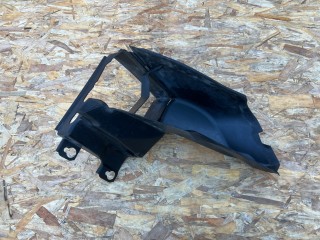 воздуховод (дефлектор) радиатора Audi S8 D4 2013, 4.0 л., CGTA, бензин, АКПП, седан, 4H0121673D