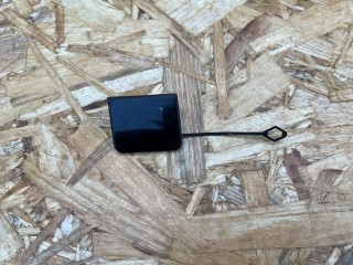 заглушка заднего бампера под крюк Mercedes-Benz M-Класс W164 [рестайлинг] 2011, 3.5 л., M 272.967, бензин, АКПП, внедорожник 5 дв., A1648853223