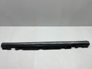 накладка на порог Mercedes-Benz A-Класс W177/V177 2020, 2.0 л., бензин, A1776901701, A1776904301
