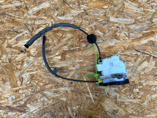 замок двери задней левой Audi A4 B9 2018, 2.0 л., CVKB, бензин, МКПП, седан, 8X0839015D