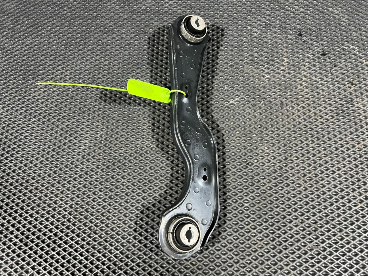 рычаг задний Jaguar F-Pace 1 поколение X761 2016, 3.0 л., бензин, АКПП, внедорожник 5 дв., HK83-5500-AC, T4A1004 - фото №1