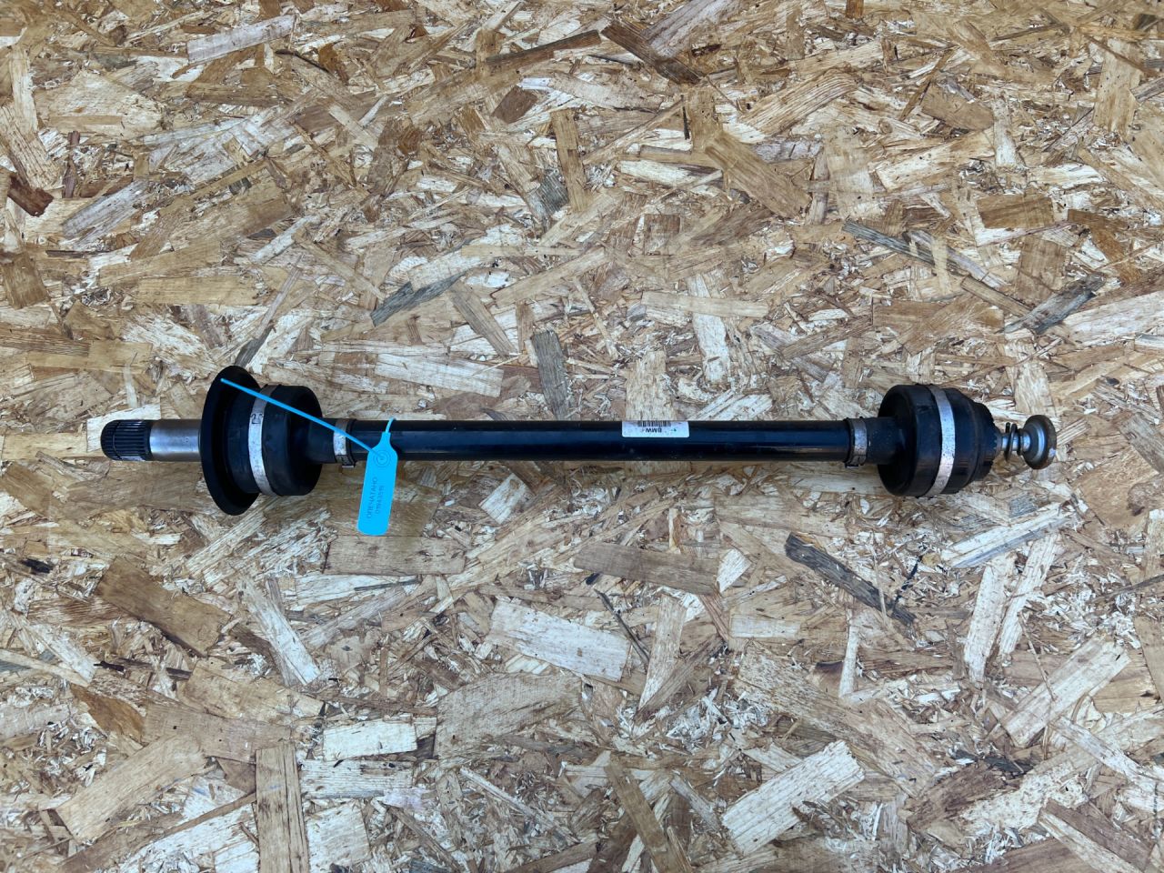 полуось задняя (приводной вал, ШРУС) BMW 7 серия G11/G12 2017, 3.0 л., B57 D30 A, дизель, АКПП, седан, 8639465, 33208639465 - фото №1