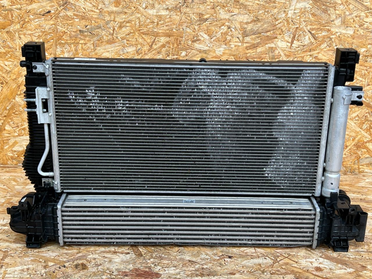 кассета радиаторов Buick Envista 1 поколение 2024, 1.2 л., бензин, АКПП, внедорожник 5 дв., 42811984, 42814934, 42900629, 42727114, 42884580 - фото №1