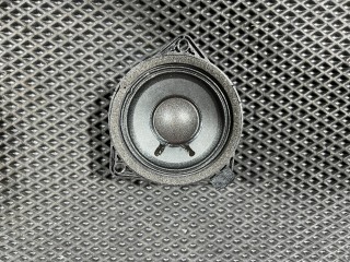 динамик Porsche Macan GTS 1 поколение [2-й рестайлинг] 95B 2022, 2.9 л., DGR, бензин, АКПП, внедорожник 5 дв., 971035415F