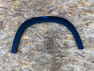 накладка колесной арки передний правый Chevrolet Trax 2 поколение 2023, 1.2 л., бензин, АКПП, внедорожник 5 дв., 42733298