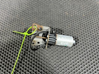 моторчик регулировки сиденья Land Rover Range Rover Evoque 1 поколение [рестайлинг] 2018, 2.9 л., бензин, АКПП, внедорожник 5 дв., HHL500260, HHL500270, C2D26718, C2C37176, C2C37177, LR028226, 918529101, RZ55AWA