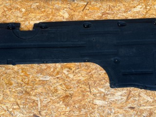 защита днища BMW 5 серия F07/F10/F11 2012, 4.4 л., N63 B44 B, бензин, седан, 51757207267