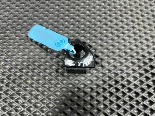 накладка на ручку Chevrolet Trax 2 поколение 2024, 1.2 л., бензин, АКПП, внедорожник 5 дв., передний привод, 26692828