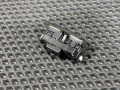кнопка центрального замка Mercedes-Benz GL-Класс X164 [рестайлинг] 2010, 4.7 л., M 273.923, бензин, АКПП, внедорожник 5 дв., A2518201010 - фото №6