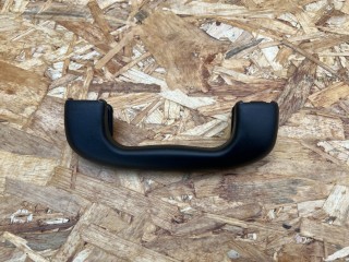 ручка внутренняя потолочная Chevrolet Trax 2 поколение 2024, 1.2 л., LIH, бензин, АКПП, внедорожник 5 дв., передний привод, 42687355