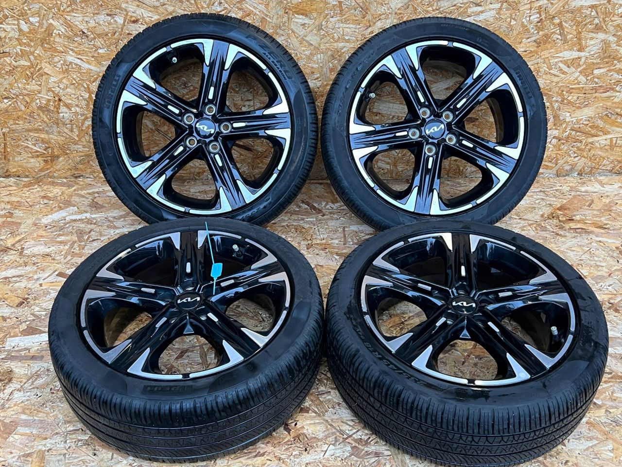 диск литой Kia K5 3 поколение 2023, 52910L3310, 52910L3320 - фото №1