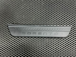 накладка на порог внутренняя Kia Sorento 4 поколение 2023, 2.5 л., бензин, АКПП, внедорожник 5 дв., передний привод, 85887-R5200WK