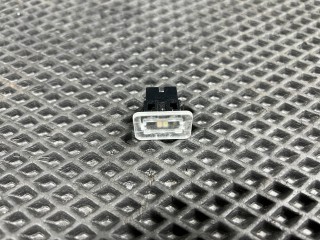 фонарь салона (плафон) Audi S8 D4 2013, 4.0 л., CGTA, бензин, АКПП, седан, 36112655