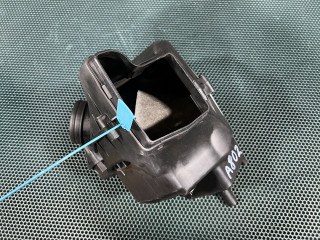 корпус воздушного фильтра Audi S8 D4 2013, 4.0 л., CGTA, бензин, АКПП, седан, 4H0133823B, 4H0133823