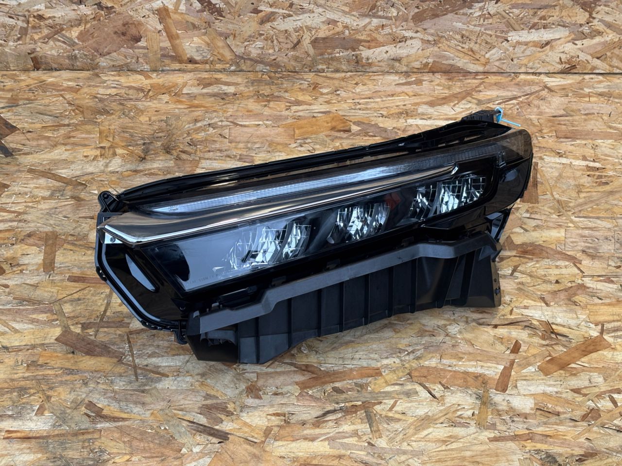 фара левая Honda CR-V 6 поколение 2025, 1.5 л., L15B, бензин, вариатор, внедорожник 5 дв., 33150-3A0-A03 - фото №1