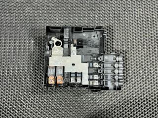 блок предохранителей Chevrolet Trax 2 поколение 2024, 1.2 л., бензин, АКПП, внедорожник 5 дв., передний привод, 42871456