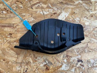 защита днища Volkswagen Tiguan 2 поколение [рестайлинг] 2024, 2.0 л., DTEA, бензин, АКПП, внедорожник 5 дв., полный привод, 5QM501734