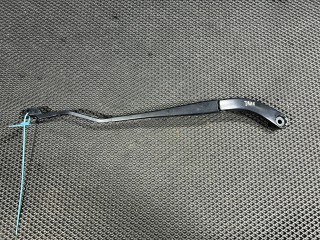 щеткодержатель (поводок стеклоочистителя, дворник) Chevrolet Trax 2 поколение 2024, 1.2 л., бензин, АКПП, внедорожник 5 дв., передний привод, 42734490