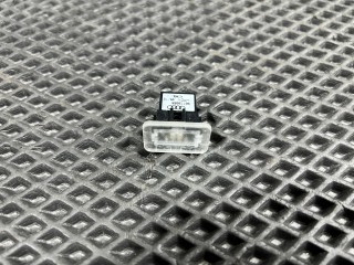 фонарь салона (плафон) Audi S8 D4 2013, 4.0 л., CGTA, бензин, АКПП, седан, 36112655