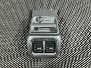 дефлектор обдува салона Volkswagen Tiguan 2 поколение [рестайлинг] 2024, 2.0 л., DTEA, бензин, АКПП, внедорожник 5 дв., полный привод, 5NN864298K