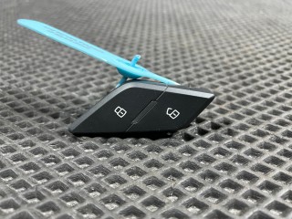 Кнопка блокировки двери Audi S8 D4 2013, 4.0 л., CGTA, бензин, АКПП, седан, 4H0962108B