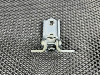 петля двери Chevrolet Trax 2 поколение 2024, 1.2 л., бензин, АКПП, внедорожник 5 дв., передний привод, 13581569, 85644415