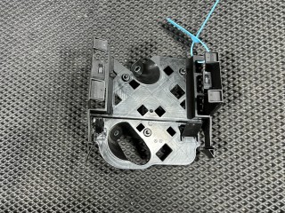 кронштейн блока управления Volkswagen Taos 1 поколение 2023, 1.5 л., DNKA, бензин, АКПП, внедорожник 5 дв., передний привод, 5WA906507