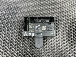 модуль управления двери Volkswagen Taos 1 поколение 2023, 1.5 л., DNKA, бензин, АКПП, внедорожник 5 дв., передний привод, 5Q4959393N