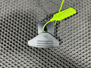 лепестки подрулевые переключения передач Jaguar F-Pace 1 поколение 2016, 3.0 л., AJ 126, бензин, АКПП, внедорожник 5 дв., 8X237L074BA, C2Z4185, LR028874