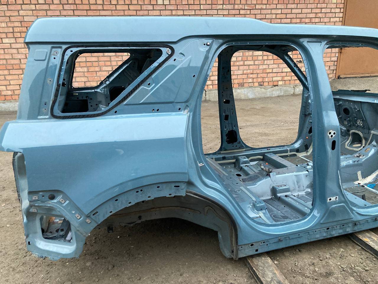 крыло заднее правое Ford Bronco Sport 1 поколение 2020, 1.5 л., бензин, АКПП, внедорожник 5 дв. - фото №1